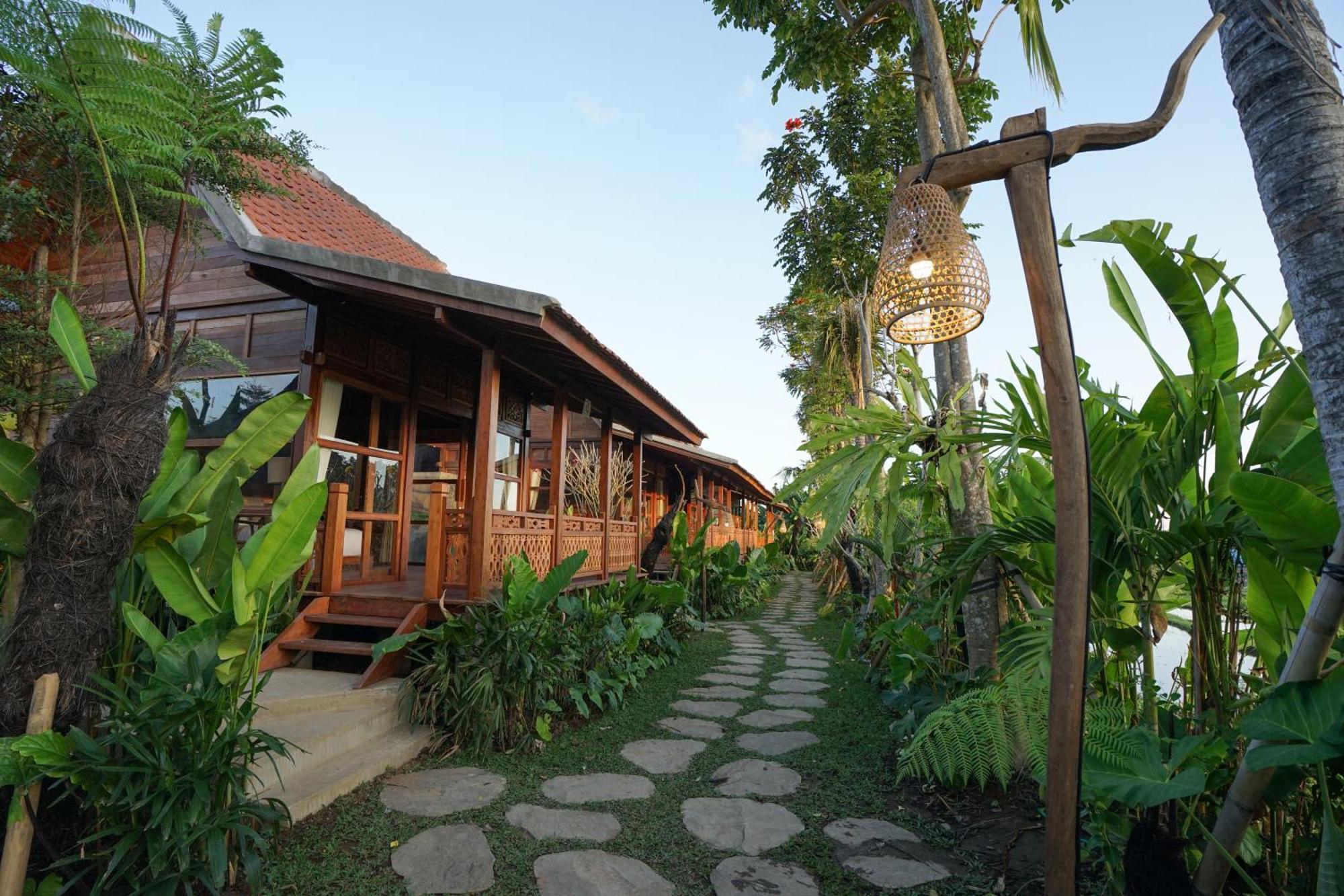 Ubud Art Resort Exterior photo