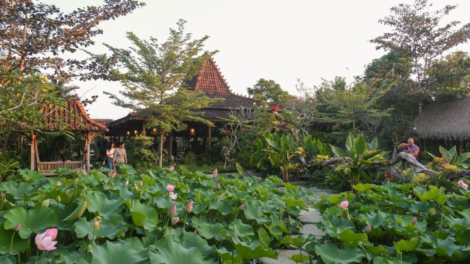 Ubud Art Resort Exterior photo